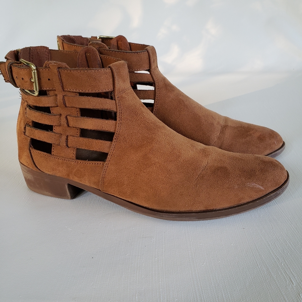 American Eagle Suede Ankle Booties size 9